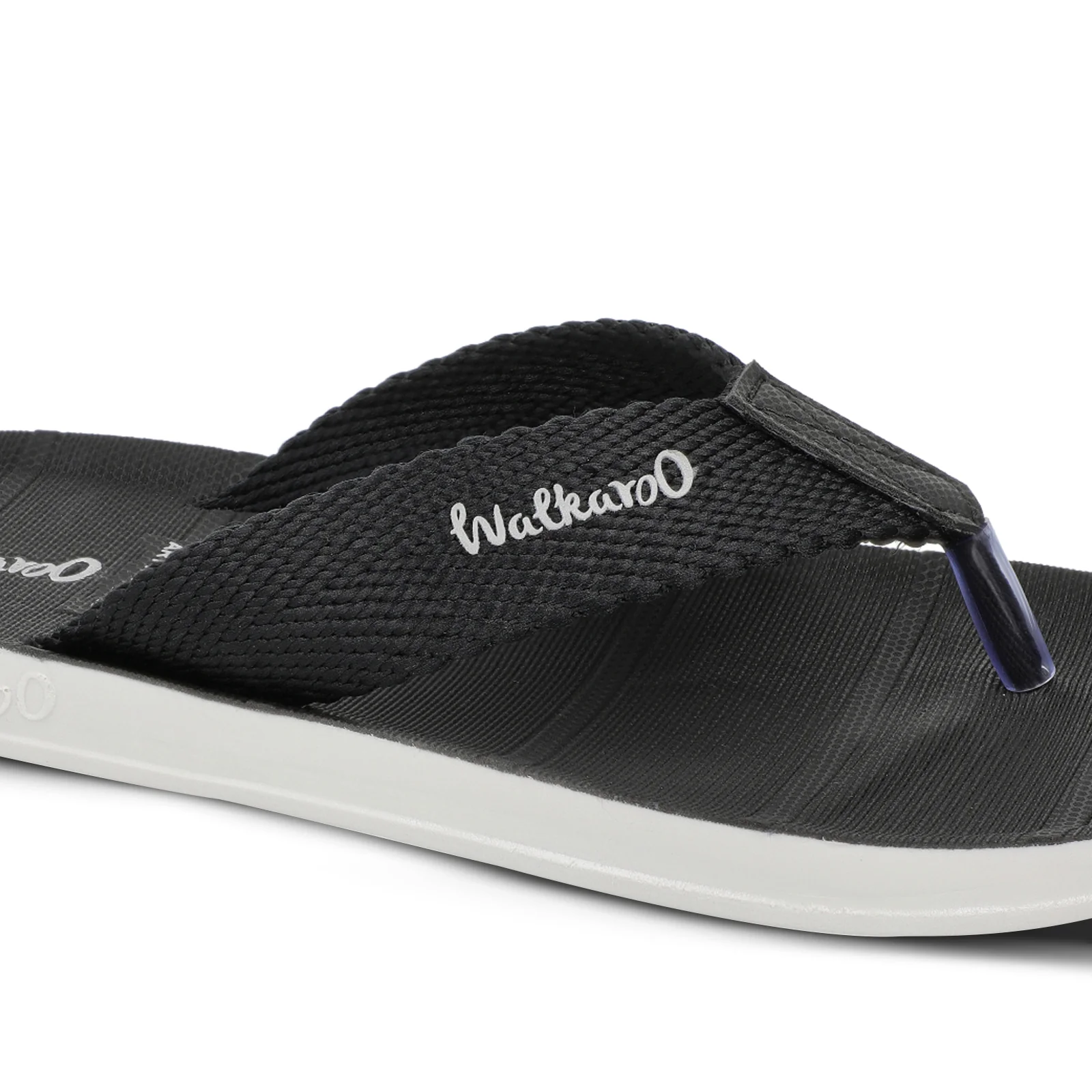 Walkaroo Men Solid Thong Sandals - WG5002 Black - Image 5